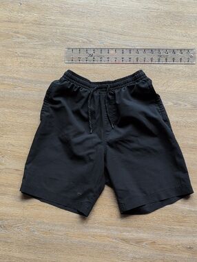 Men's Columbia Lightweight Black Athletic Shorts, Small